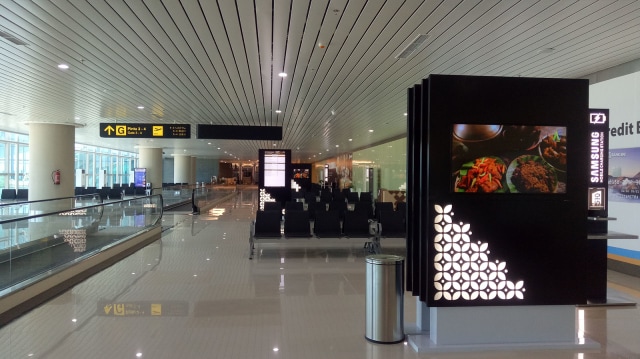 Suasana Bandara Udara Internasional Yogyakarta atau Yogyakarta