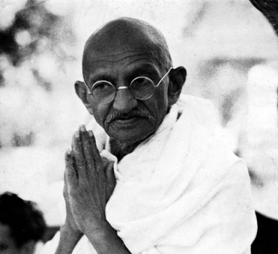 Kisah Inspirasi Seorang Mahatma Gandhi