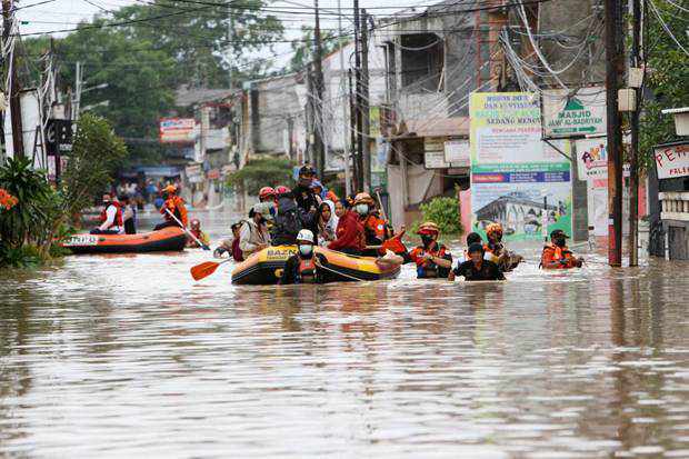 Banjir bekasi rendam 11 kecamatan 2 orang bocah tewas xuf compress13