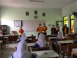Hari Pertama PTM Terbatas Kadisdik Lakukan Peninjauan Di Sekolah-Sekolah