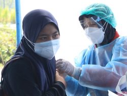 Serbuan Vaksinasi TNI AU, Ribuan pelajar dapatkan Vaksin dosis 2 secara lengkap