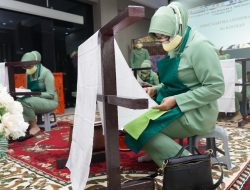 Persit KCK PG Kostrad Ikuti Webinar “Membatik Bersama Mendunia