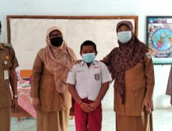 Kapolsek Banjar Monitoring Pembelajaran Tatap Muka Di SDN 1 Banjar Bersama Camat Banjar