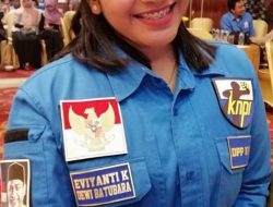 Ketua DPP KNPI Olahraga Dewi batubara mengucapkan selamat atas peraih piala Thomas.