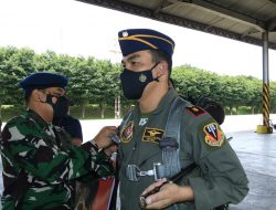 Letkol Pnb Dharma Gultom Penerbang TNI AU Pertama Raih 2000 Jam Terbang T50i Golden Eagle