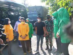 Danrem 072/Pamungkas Dampingi Ketua Umum Dharma Pertiwi Gelar Baksos di Pasar Beringharjo