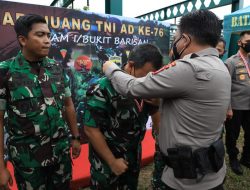 Pangdam I/BB dan Kapoldasu memberikan hadiah perlombaan dalam rangka hari Juang TNI-AD Ta 2021