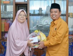 Ormas MKGR Berikan Bantuan Kepada Keluarga Korban Kecelakaan Lalu Lintas Adik Alysa Aura Ramdhani