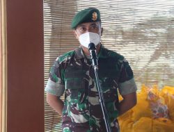 Sambut HUT ke- 70, Yonarmed 1 Kostrad Gelar Bakti Sosial dan Tanam Pohon