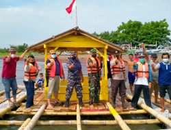 Wauuw…Dirikan Wisata Pondok Apung di Tengah Laut Oleh Anggota TNI