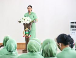 Bangun Kebersamaan, Ketua Persit KCK Daerah XII/Tpr Tatap Muka Dengan Persit KCK Ranting 3 Yonif 641