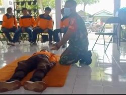 Babinsa Kelurahan Sobo Berikan Pelatihan Tanggap Darurat Bencana Oleh Babinsa Dan BPBD Jawa Timur Tahun 2022