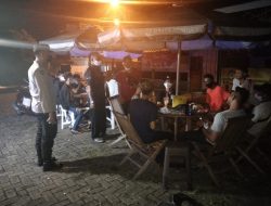 POLSEK PANDEGLANG PATROLI DAN MENYAMBANGI WARGA AGAR TERCIPTA RASA AMAN DAN TERKENDALI