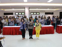 POLDA DIY GELAR PELATIHAN PUBLIC RELATIONS KEPADA ANGGOTANYA