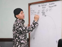 Tajamkan Program di Dinas Pertanian dan Pangan tahun 2023, Bupati Berbusana Adat Jawa