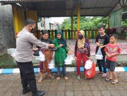 Ditpolairud Polda Banten Bagikan Ratusan Nasi Kotak dan Paket Sembako Kepada Anak Yatim dan Kaum Dhuafa