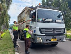 Pastikan Keamanan di PT KIEC, Personel Ditpamobvit Polda Banten Patroli dan Pemeriksaan