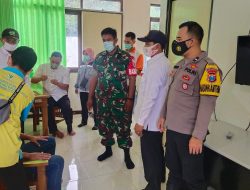 Babinsa Tracing Kontak Erat Dengan Pasien Positif covid-19