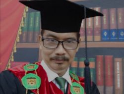 ASST.PROF.DR.DWI SENO MENGAPRESIASI KEJARI LANDAK ATAS PENGHENTIAN PENUNTUTAN BERDASARKAN KEADILAN RESTORATIF
