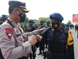 Satbrimob Polda Jatim Turut Kawal Pilkades Serentak Kabupaten Pamekasan