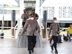 Kunjungan kerja Kapolres Karimun di Kecamatan Buru