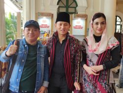 Gus Din Praktisi UMKM Apresiasi Trenggalek Fashion Week 2022′ di Museum Tekstil, Saatnya Produk Lokal Go Internasional