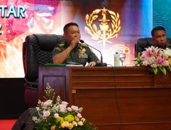 PEMBEKALAN KASAD KEPADA TARUNA/TARUNI AKADEMI MILITER TK IV TP 2021/2022