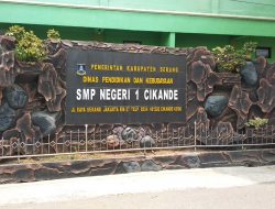 Tekait Biaya Perpisahan Yang di Keluhkan Wali Murid, Beginilah  Jawaban Pihak SMPN 1 Cikande