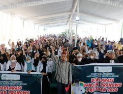 DUKUNG GANJAR PRANOWO SEBAGAI CAPRES 2024 DARI RIBUAN SANTRI DAN ULAMA DI SUMSEL