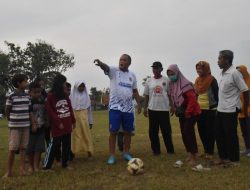 LAGA PERSAHABATAN TIM PEMKAB KARANGANYAR KONTRA PEMDES TUNGGULREJO MENJADI PEMBUKA PORDES TUNGGULREJO