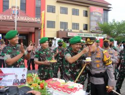 HUT Bhayangkara Ke-76, Yonif 611/Awang Long Beri Kejutan kepada Polresta Samarinda
