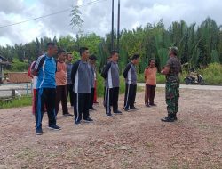Komsos, Babinsa Muara Jawa Sertu Tri Ageng Ajak Security Binsik