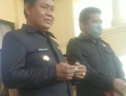 Bupati SBD Menyampaikan Rencana Pergantian Nama Bandar Udara Tambolaka Menjadi Bandar Udara Lede Kalumbang