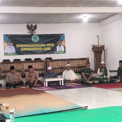 Kapolsek Pamarayan Menghadiri Dan Mengikuti Kegiatan Pengajian Rutin Bulanan Tingkat Kecamatan Pamarayan