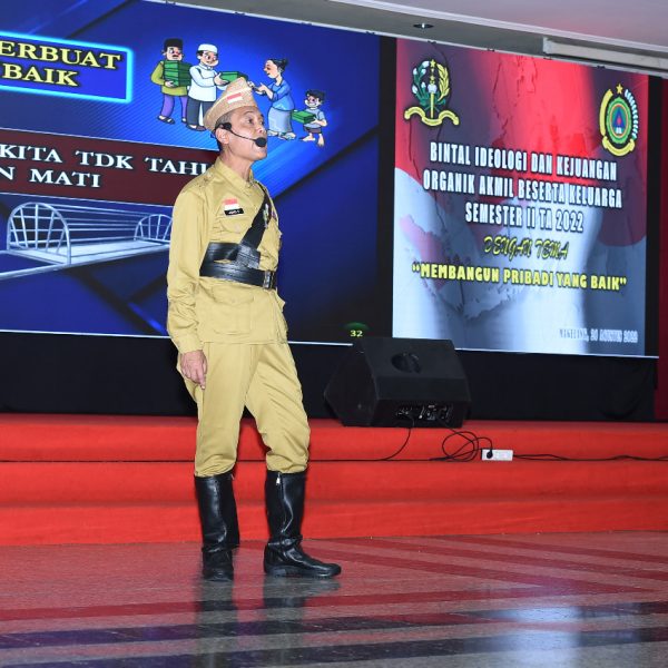 Bintal Ideologi dan Kejuangan Bagi Organik Akademi Militer dan Keluarga