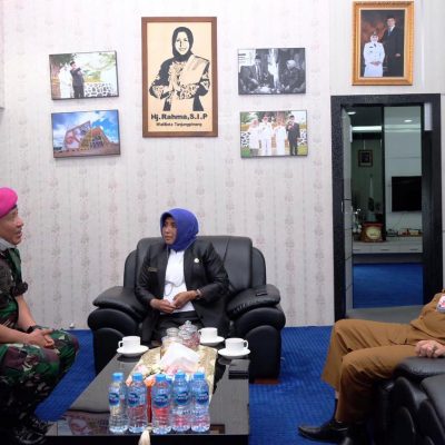 Komandan Yonmarhanlan IV Sambangi Kantor Walikota Tanjungpinang