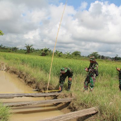 Tampa Kenal Lelah Kasdim 0906/Kutai Kartanegara dan Tim Lakukan Peninjauan di Desa Bukit Pariaman