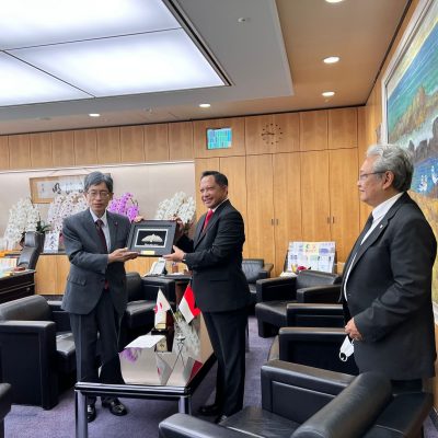 Mendagri Tito Bertemu Mendagri Jepang Perkuat Kerja Sama Bilateral di Bidang Pemerintahan dan Adminduk