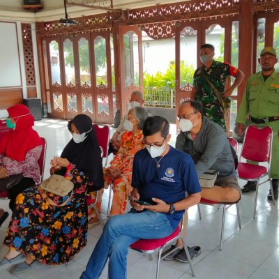 Wujudkan Kelancaran Jalannya  Posbindu, Serma Yudhi Lakukan Pendampingan