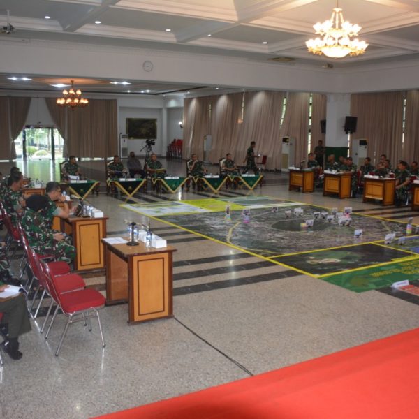 Tactical Floor Game Wisuda Purna Wira PATI TNI AD Tahun 2022 di Akademi Militer