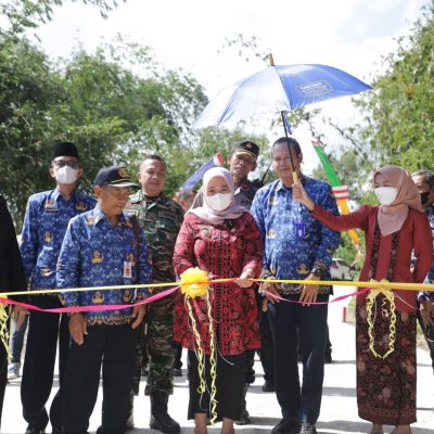 Bupati Sleman, Resmikan Hasil Padat Karya Di Sendang Sombomerti.