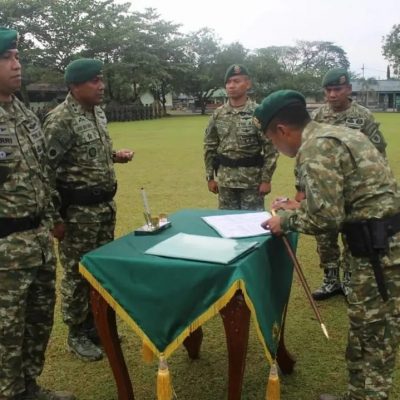 Danbrigif PR 3 Kostrad Pimpin Sertijab Danyonif PR 433/JS Divif 3 Kostrad