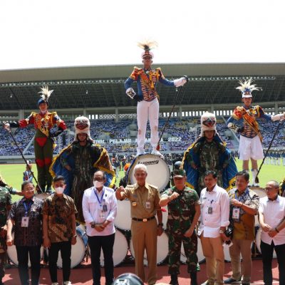 DRUMBAND TARUNA AAU MERIAHKAN FESTIVAL PELAJAR NUSANTARA 2022