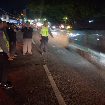 Satu Orang Meninggal Karena Kecelakaan di Cikupa, Satlantas Polresta Tangerang Lakukan Evakuasi