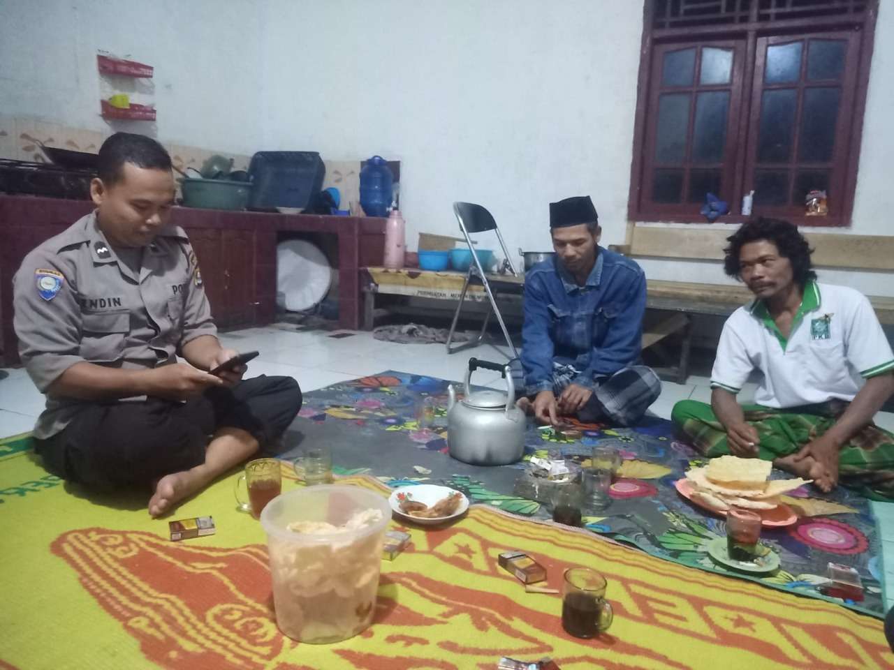 Polsek Cadasari Ajak Warga Bijak Dalam Bermedsos