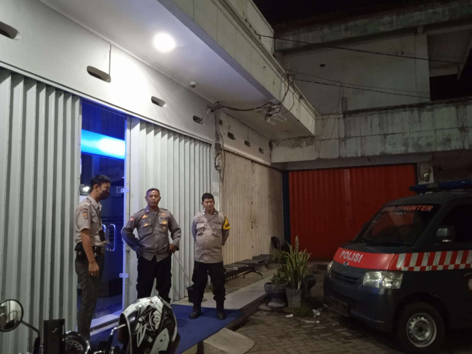 Anggota Polsek Cisoka Polresta Tangerang Antisipasi Berandalan Bermotor