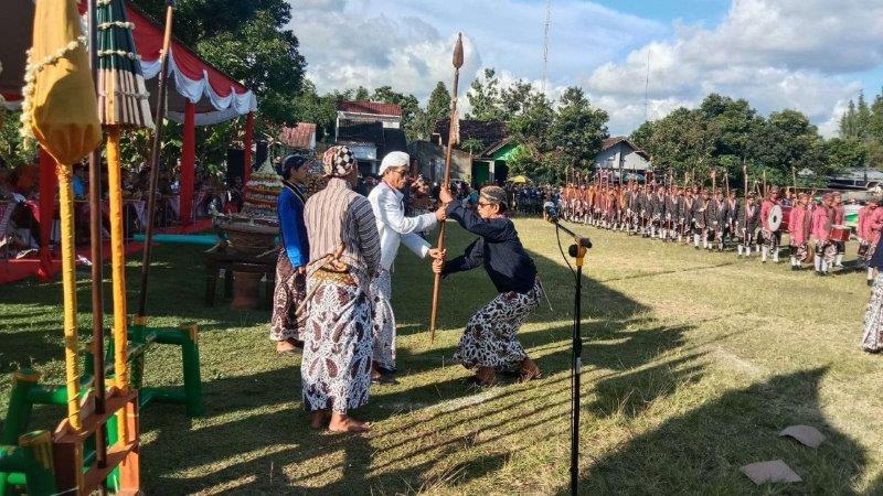 Hari Jadi Kelurahan Tirtoadi Ke 76, Penuh Atraksi Budaya