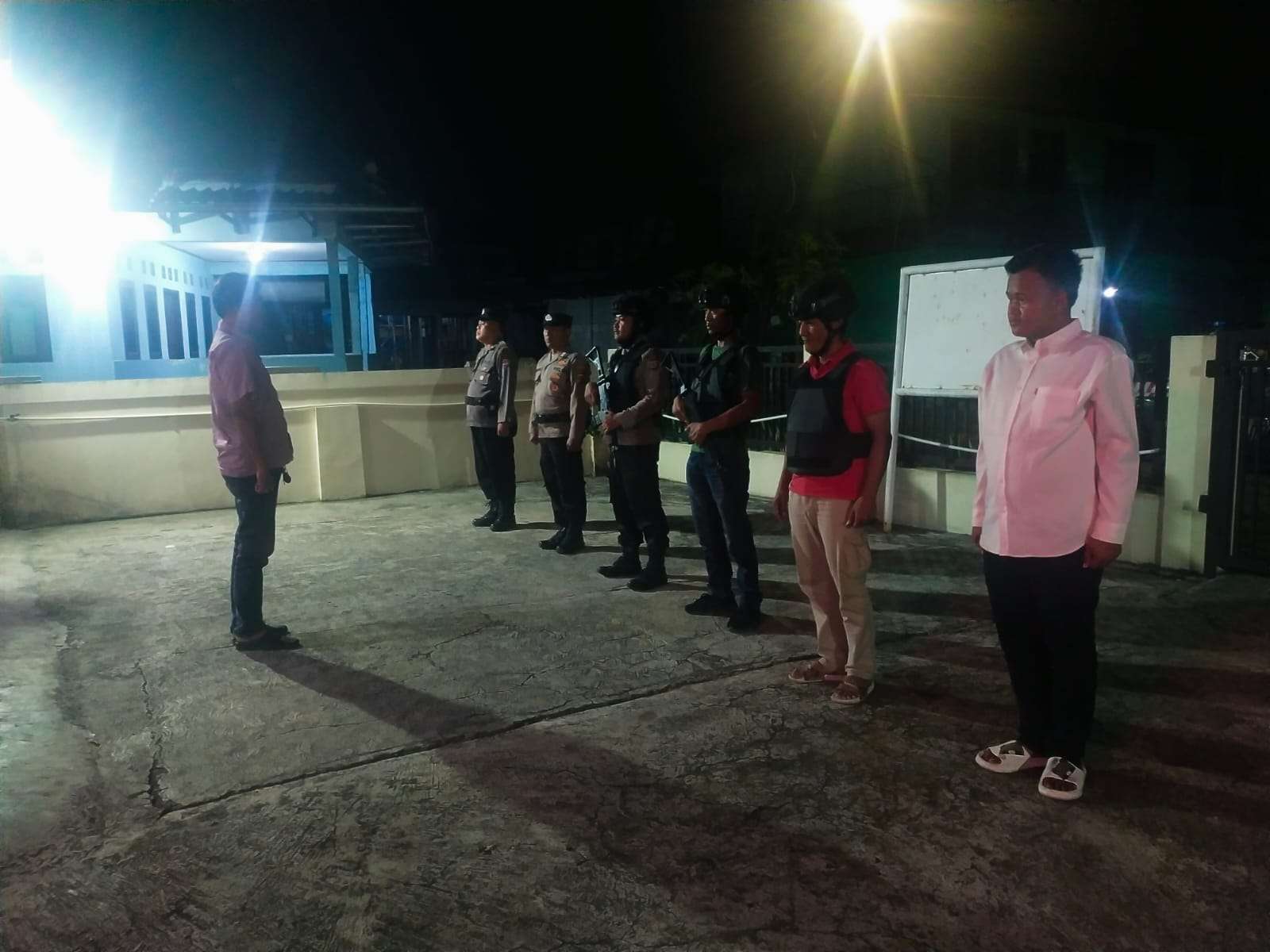 Pimpin Apel Malam Piket Fungsi Pawas Polsek Kresek Polresta Tangerang Aiptu Teja Pranata Beri Arahan