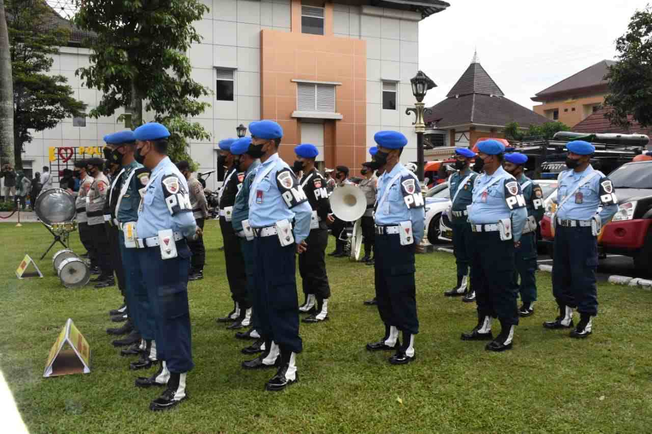 Palaksa Lanal Yogyakarta,Hadiri Apel Gelar Pasukan Operasi Lilin 2022