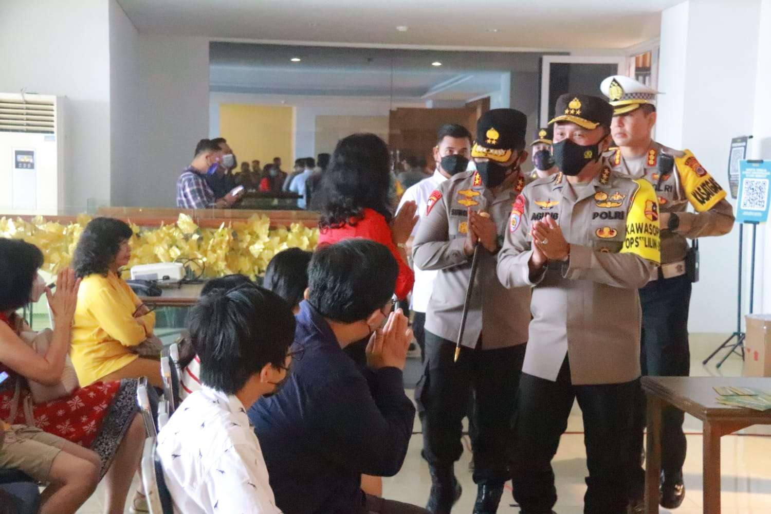 Polda DIY Terus Siagakan Petugas Di Gereja-Gereja , Ibadah Natal Berjalan Nyaman